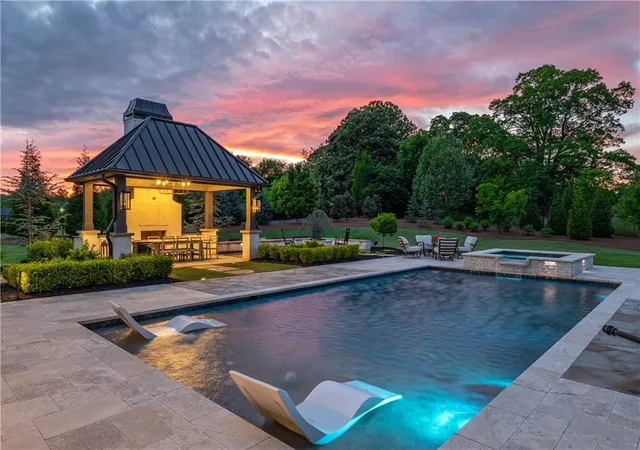 Photo 3 of Sale Pending at 10170 Cedar Ridge Dr, Alpharetta, GA 30004 | MLS# 7777430 | Listing updated on 2026-09-11