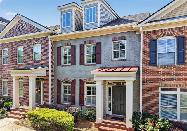 Homes for sale in Alpharetta, GA | 4977 Rosalie Rd, Alpharetta, GA 30022 | MLS# 7788440