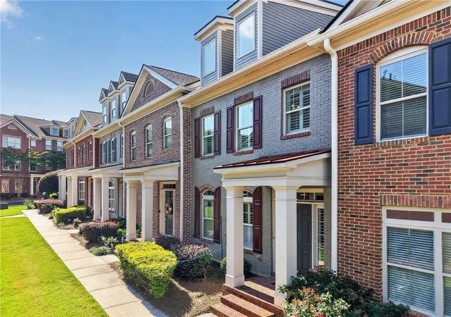 Homes for sale in Alpharetta, GA | 4977 Rosalie Rd, Alpharetta, GA 30022 | MLS# 7788440