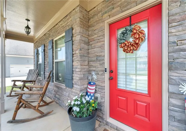 3rd image of 6490 Providence Lake Dr, Gainesville, GA 30506 | MLS# 7800407