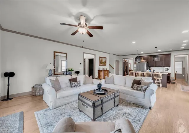 5th image of 6490 Providence Lake Dr, Gainesville, GA 30506 | MLS# 7800407
