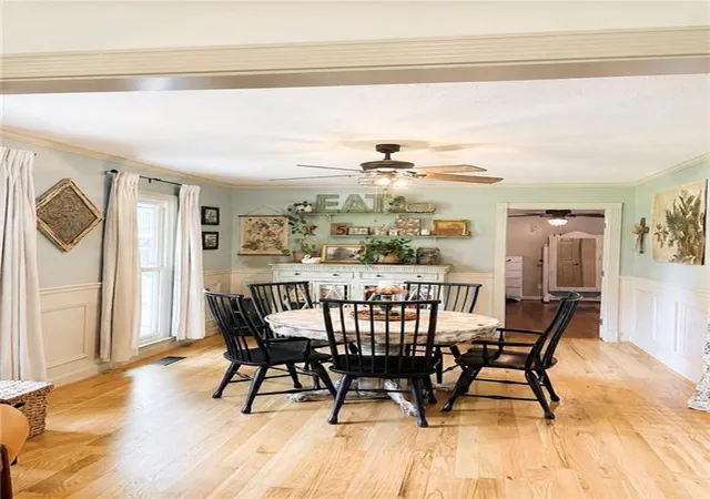 Photo 3 of Single family home for sale at 914 Whooping Crk Rd, Carrollton, GA 30116 | MLS# 7820997 | Listing updated on 2026-09-10