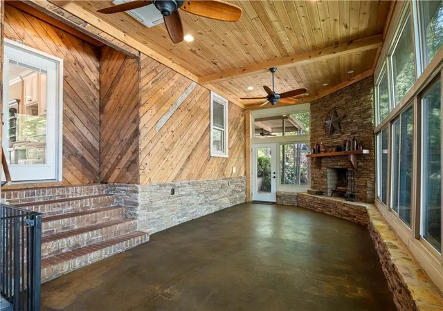5th image of 512 Williamsburg Dr, Dalton, GA 30720 | MLS# 7751106