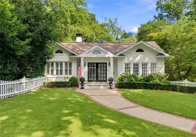 Photo 1 of Sale Pending at 616 E Paces Fry Rd Ne, Atlanta, GA 30305 | MLS# 7824038 | Listing updated on 2026-08-30