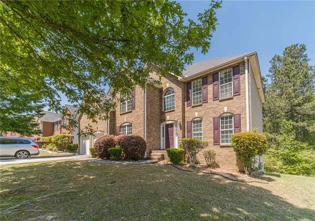 Photo 2 of Single family home for sale at 775 Paper Crk Dr, Lawrenceville, GA 30046 | MLS# 7753064 | Listing updated on 2026-07-16