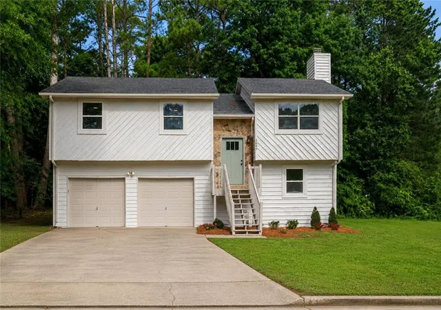 1st image of 3449 Oak Run Dr, Lithonia, GA 30038 | MLS# 7793319
