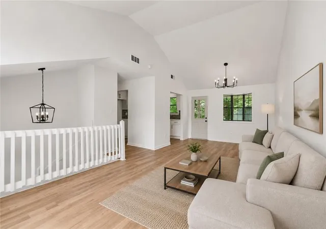 5th image of 3449 Oak Run Dr, Lithonia, GA 30038 | MLS# 7793319