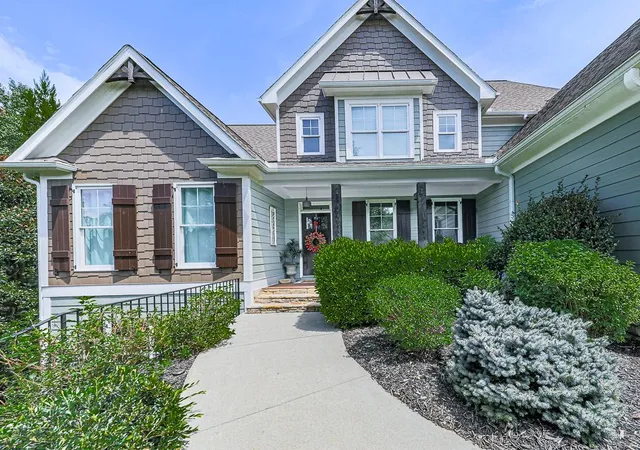 Photo 3 of Single family home for sale at 415 Telfair Way, Canton, GA 30115 | MLS# 7803562 | Listing updated on 2026-08-31