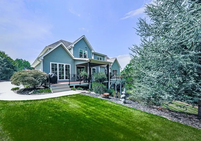 Photo 4 of Single family home for sale at 415 Telfair Way, Canton, GA 30115 | MLS# 7803562 | Listing updated on 2026-08-31