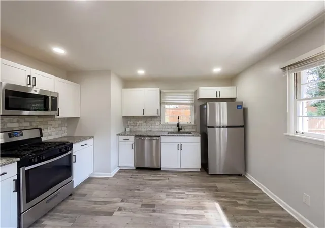 4th image of 711 Cedar Ave Nw, Atlanta, GA 30318 | MLS# 7738712