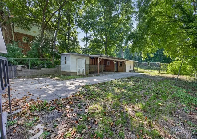 Photo 28 of Multi family home for sale at 2008 Joseph E Boone Blvd, Atlanta, GA 30314 | MLS# 7804162 | Listing updated on 2026-08-05