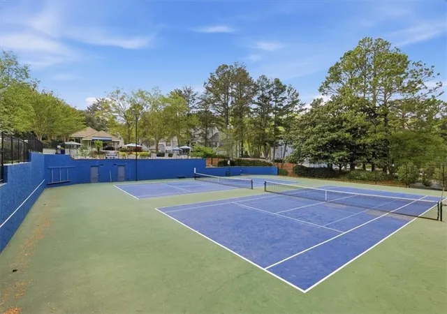 Homes for sale in Peachtree Corners, GA | 307 Glenleaf Drive, Peachtree Corners, GA 30092 | Houzeo