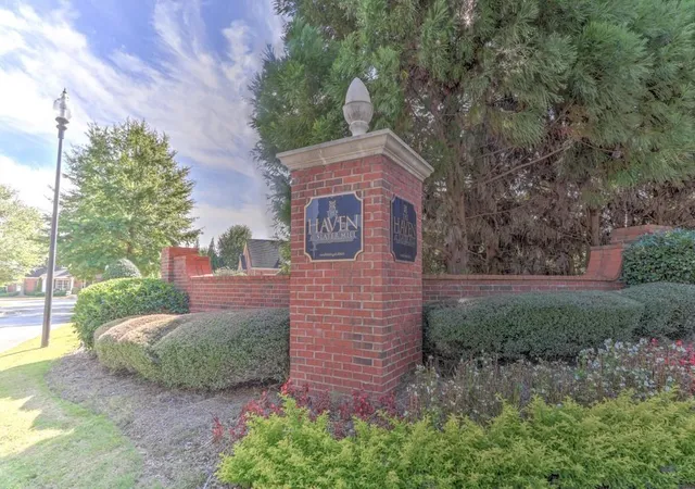 Listing Photo 2 - Condo for sale in building located at 302 Hvn Cir, Douglasville, GA 30135 - Unit #
