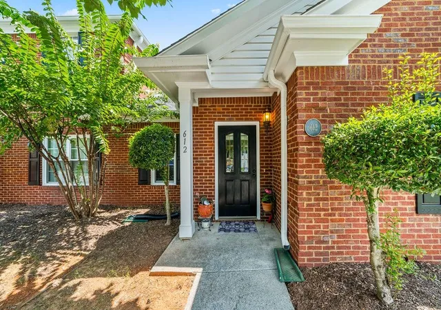 3rd image of 612 Manor Wy, Cartersville, GA 30120 | MLS# 7819873