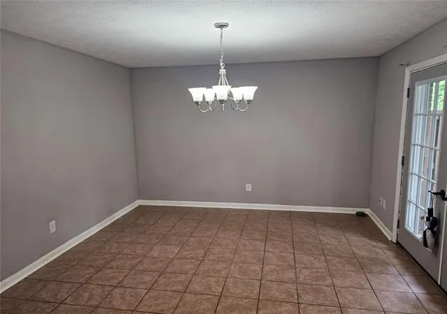 Photo 4 of Townhouse for sale at 1150 Rankin St #M7, Stone Mountain, GA 30083 | MLS# 7768938 | Listing updated on 2026-09-24