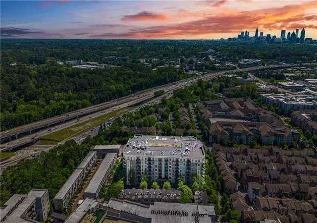 image of 711 Cosmopolitan Dr Ne, Atlanta, GA 30324