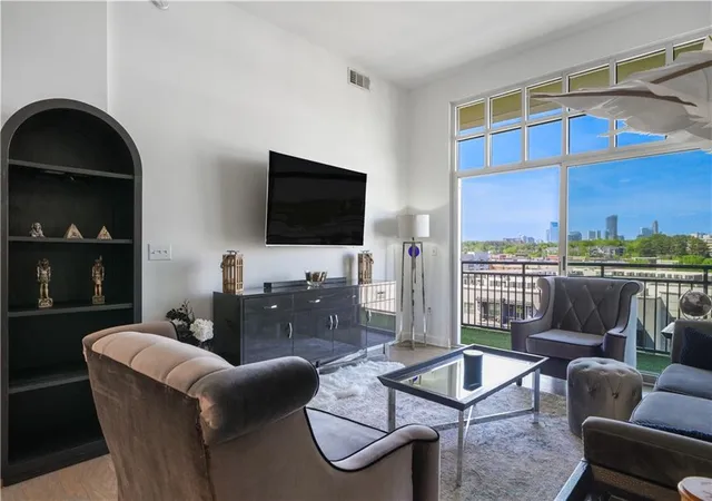 image of 711 Cosmopolitan Dr Ne #815, Atlanta, GA 30324 | MLS# 7747418
