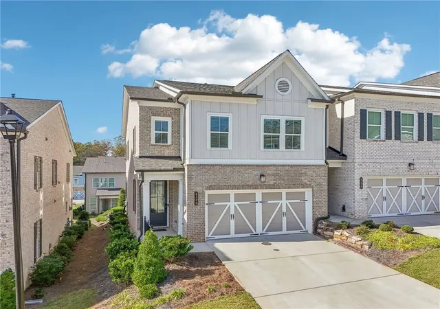 image of 6130 Sweet Bay Ln, Alpharetta, GA 30004 | MLS# 7780633