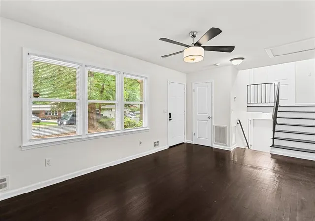 4th image of 3438 Casa Woods Ln, Clarkston, GA 30021 | MLS# 7780897