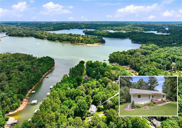2nd image of 3721 Griffin Dr, Gainesville, GA 30506 | MLS# 7783243