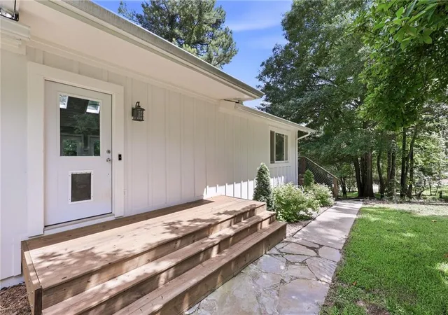 4th image of 3721 Griffin Dr, Gainesville, GA 30506 | MLS# 7783243