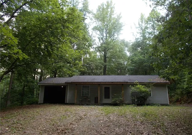1st image of 434 Old Jones Rd, Whitesburg, GA 30185 | MLS# 7794906