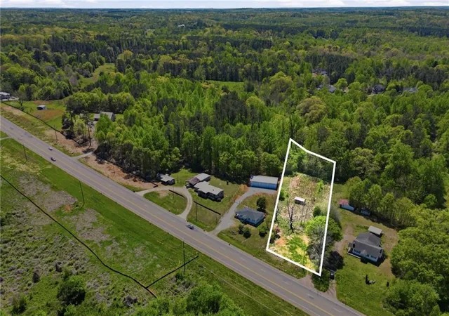 Photo 1 of Sale Pending at 10388 Cumming Hwy, Canton, GA 30115 | MLS# 7749247 | Listing updated on 2026-10-28