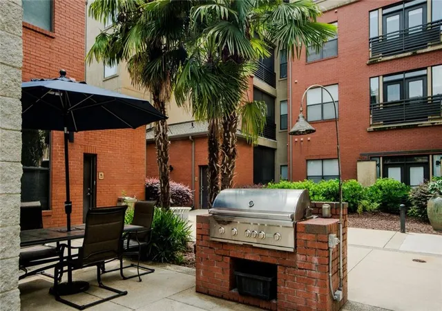 2nd image of 400 17Th St Nw, Atlanta, GA 30363