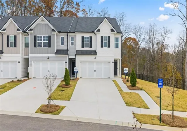 Homes for sale in Stockbridge, GA | 221 Sound Cir, Stockbridge, GA 30281 | MLS# 7750026