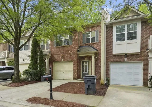 Photo 4 of Sale Pending at 1622 Northgate Ml Dr, Duluth, GA 30096 | MLS# 7806337 | Listing updated on 2026-09-04