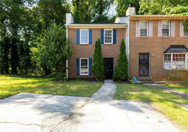 Photo 1 of Condo for sale at 2777 Northwood Ct Sw, Marietta, GA 30060 | MLS# 7776176 | Listing updated on 2026-08-28