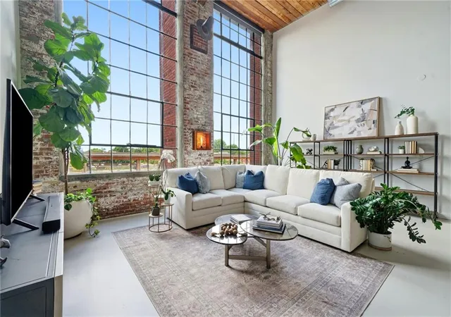 1st image of 170 Boulevard Se #309E, Atlanta, GA 30312 | MLS# 7781324