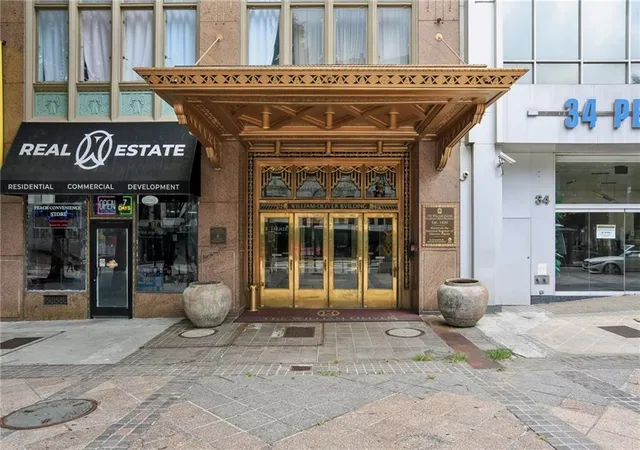 Photo 1 of Sale Pending at 32 Peachtree St Nw #1101, Atlanta, GA 30303 | MLS# 7807784 | Listing updated on 2026-10-09