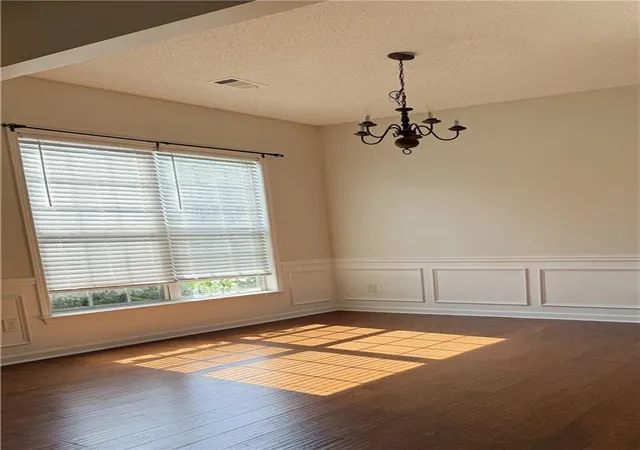 Photo 3 of Townhouse for sale at 2787 Ashleigh Ln, Alpharetta, GA 30004 | MLS# 7772185 | Listing updated on 2026-09-06