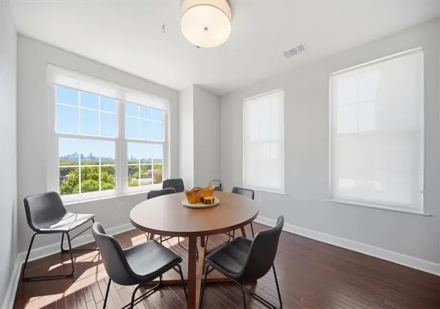 Photo 2 of Condo for sale at 325 E Paces Fry Rd NE #908, Atlanta, GA 30305 | MLS# 7742933 | Listing updated on 2026-08-22