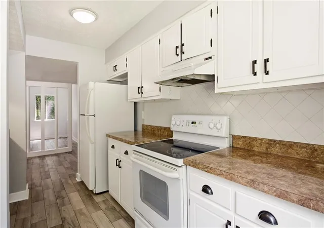 Photo 2 of Condo for sale at 2912 Torreya Way Se, Marietta, GA 30067 | MLS# 7812415 | Listing updated on 2026-09-12
