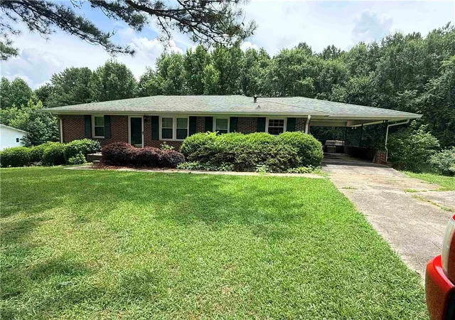 Homes for sale in Tallapoosa, GA | 59 James St, Tallapoosa, GA 30176 | MLS# 7804274