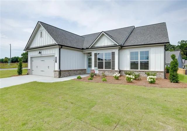 2nd image of 51 Merwood Ln, Jefferson, GA 30549 | MLS# 7715110