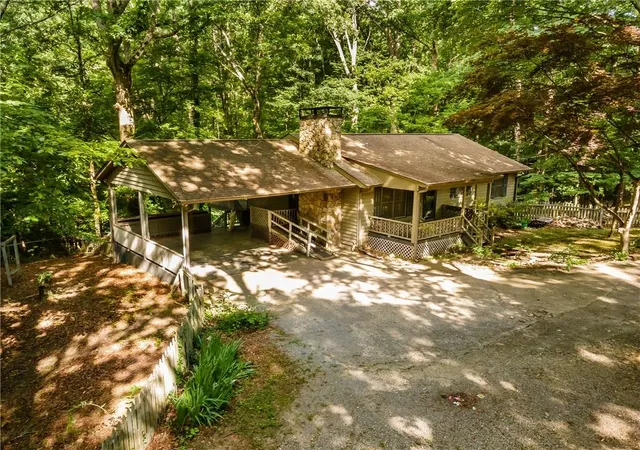 Photo 3 of Sale Pending at 368 Still Holw Rd, Jasper, GA 30143 | MLS# 7801146 | Listing updated on 2026-10-07
