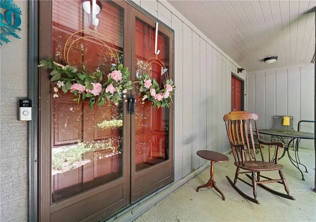 Photo 2 of Sale Pending at 3060 Balearic Dr SE, Marietta, GA 30067 | MLS# 7780513 | Listing updated on 2026-10-23