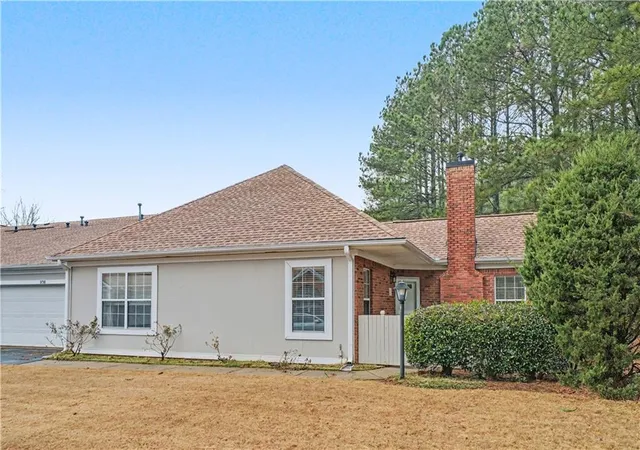 2nd image of 3758 NW Vineyards Lake Cir NW, Kennesaw, GA 30144