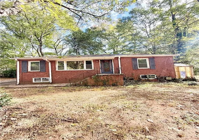 Photo 1 of Single family home for sale at 1948 Oak Valley Rd, Decatur, GA 30035 | MLS# 7848647 | Listing updated on 2026-10-29