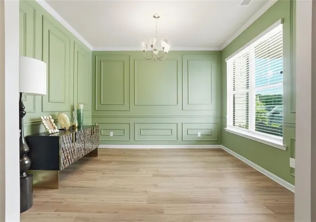 Photo 4 of Single family home for sale at 731 River Gdns Dr SE, Atlanta, GA 30354 | MLS# 7806945 | Listing updated on 2026-08-21