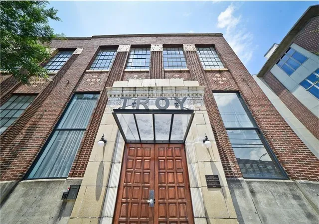 1st image of 650 Glen Iris Dr Ne #33, Atlanta, GA 30308 | MLS# 6864243