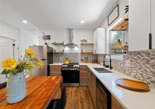Photo 1 of Single family home for sale at 2352 Herring Rd, Atlanta, GA 30311 | MLS# 7802142 | Listing updated on 2026-09-08