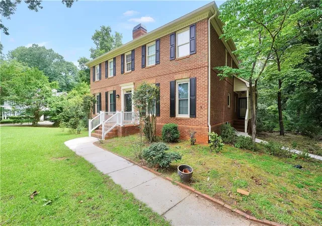 5th image of 1180 Se Azalea Cir, Conyers, GA 30013 | MLS# 7793873