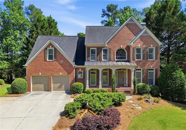Homes for sale in Suwanee, GA | 1400 Chattahoochee Run Dr, Suwanee, GA 30024 | MLS# 7801610