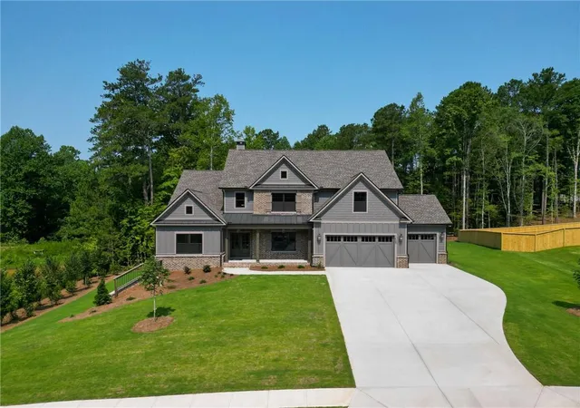 2nd image of 1425 Willowbend Pl, Monroe, GA 30655 | MLS# 7725444