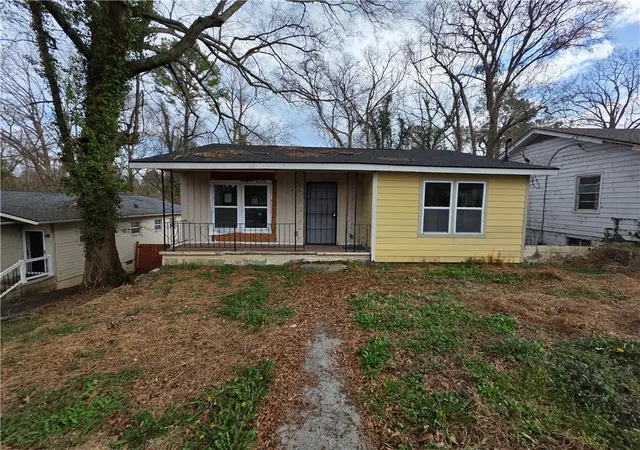 2nd image of 441 Lanier St Nw, Atlanta, GA 30318 | MLS# 7741818