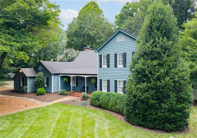 4th image of 1904 Rena Ln, Dalton, GA 30720 | MLS# 7787690
